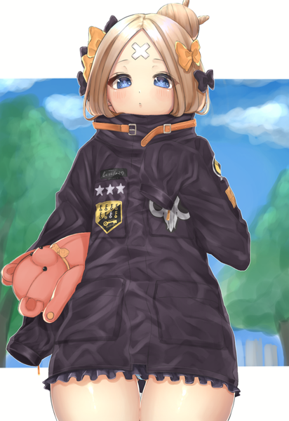 Anime picture 1052x1530 with fate (series) fate/grand order abigail williams (fate) yayoi maka single long hair tall image looking at viewer blush fringe blue eyes light erotic blonde hair standing holding sky cloud (clouds) outdoors hair bun (hair buns) pantyshot