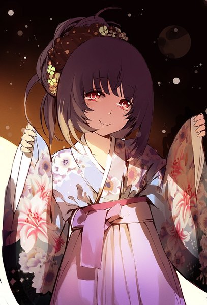 Anime picture 573x843 with original lia-sama single long hair tall image looking at viewer blush black hair smile red eyes payot traditional clothes head tilt japanese clothes wide sleeves hair bun (hair buns) gradient background floral print dark background girl