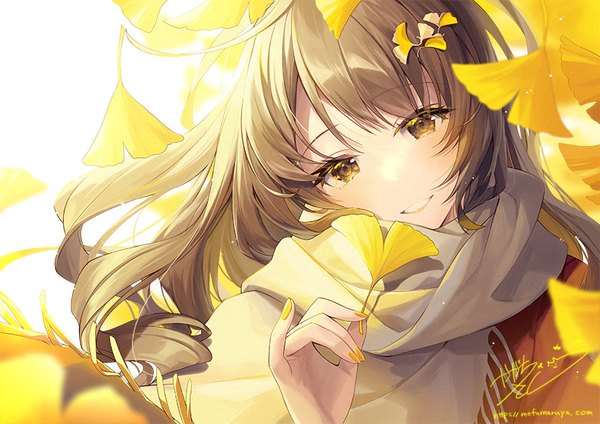 Anime picture 842x595 with original kagachi saku single long hair smile brown hair holding brown eyes signed looking away upper body nail polish head tilt autumn girl hair ornament scarf leaf (leaves) autumn leaves ginkgo
