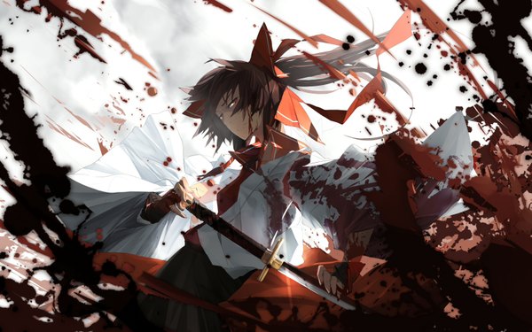 Anime picture 1600x1000 with touhou hakurei reimu tan (carbon) long hair red eyes brown hair wide image traditional clothes miko girl bow weapon hair bow sword katana blood splashes