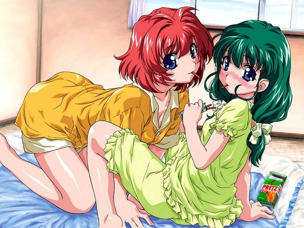 Anime picture 1024x768 with onegai twins onodera karen miyafuji miina long hair looking at viewer blush short hair sitting purple eyes multiple girls red hair green hair on all fours girl ribbon (ribbons) 2 girls hair ribbon window pajamas futon