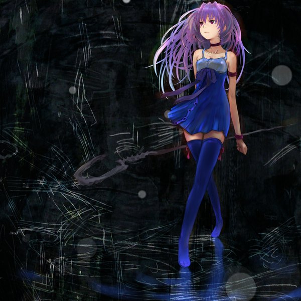 Anime picture 1000x1000 with original nimirom single long hair red eyes purple hair full body zettai ryouiki dark background girl thighhighs dress staff