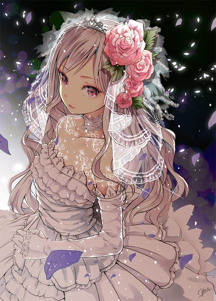 Anime-Bild 720x1000 mit gothic wa mahou otome rosalie (gothic wa mahou otome) yae (mono110) single long hair tall image fringe purple eyes bare shoulders signed looking away silver hair hair flower sparkle lipstick lens flare wavy hair pink lipstick makeup girl