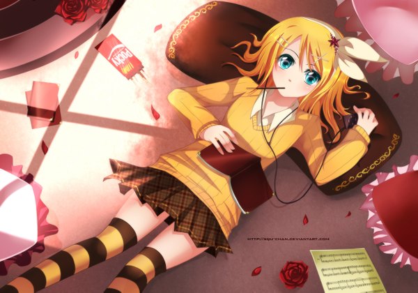 Anime picture 1250x875 with vocaloid kagamine rin squchan single short hair blue eyes blonde hair girl thighhighs skirt hair ornament flower (flowers) miniskirt hairband sweets hairclip rose (roses) sweater x hair ornament striped thighhighs