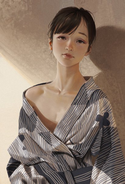 Аниме картинка 1476x2160 с реальная жизнь rui li один (одна) высокое изображение смотрит на зрителя короткие волосы лёгкая эротика чёрные волосы карие глаза традиционная одежда японская одежда реалистичный спадает с плеча девушка юката