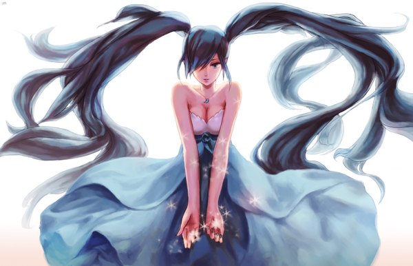 Anime picture 1474x950 with vocaloid hatsune miku single long hair fringe breasts simple background white background twintails bare shoulders blue hair very long hair nail polish hair over one eye sleeveless girl dress pendant