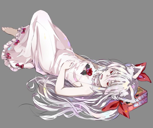 Anime picture 900x750 with original ramuya (lamb) single long hair open mouth simple background red eyes bare shoulders animal ears silver hair full body bent knee (knees) lying head tilt barefoot grey background on back fang (fangs) sleeveless eyebrows