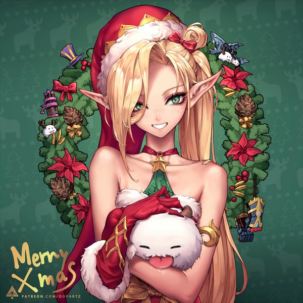 イラスト 1280x1280 と league of legends jinx (league of legends) poro (league of legends) ambitious elf jinx oopartz (grooooovy) ソロ 長髪 前髪 金髪 笑顔 肩出し holding 緑の目 upper body head tilt エルフ耳 片目隠れ hair bun (hair buns) fur trim sleeveless