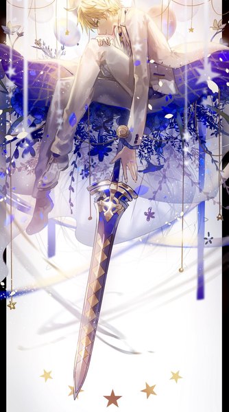 Anime picture 916x1642 with fate (series) fate/prototype arthur pendragon (fate) tsugutoku single tall image looking at viewer short hair blonde hair sitting green eyes profile hand on knee boy weapon sword star (symbol)