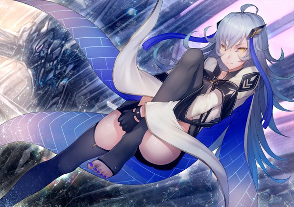 Anime picture 818x578 with original kyoeiki single long hair looking at viewer fringe light erotic hair between eyes yellow eyes ahoge nail polish grey hair dutch angle convenient leg girl thighhighs gloves hair ornament black thighhighs black gloves
