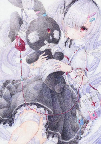 Anime picture 1124x1600 with original darkkanan single tall image looking at viewer blush fringe red eyes white background holding silver hair bent knee (knees) lying very long hair hair over one eye bare legs two side up frilly skirt traditional media colored pencil (medium)