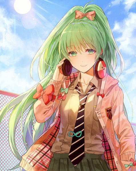 Anime-Bild 1000x1261 mit project diva vocaloid hatsune miku kim eb single long hair tall image looking at viewer fringe smile hair between eyes green eyes cloud (clouds) upper body outdoors ponytail green hair hand in pocket headphones around neck hand on headphones