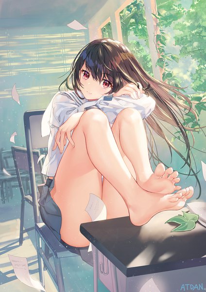 Anime picture 1091x1544 with original atdan single long hair tall image looking at viewer blush fringe light erotic black hair hair between eyes red eyes signed bent knee (knees) indoors long sleeves pleated skirt barefoot wind sunlight