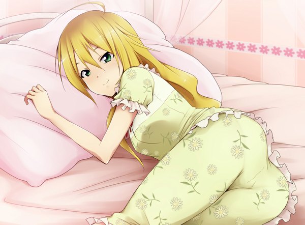 Anime picture 1100x811 with idolmaster hoshii miki kaiga single long hair blonde hair smile green eyes lying girl pillow pajamas