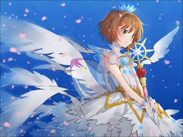 Anime picture 1199x900 with card captor sakura clamp kinomoto sakura hakusai (tiahszld) single blush fringe short hair simple background hair between eyes brown hair standing holding green eyes looking away upper body light smile sleeveless blue background white wings