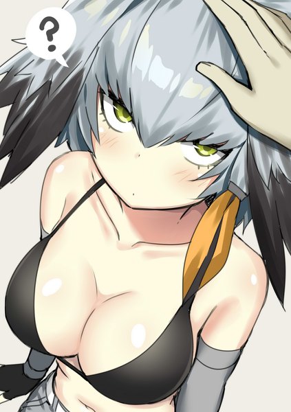 イラスト 846x1200 と けものフレンズ shoebill (kemono friends) sky-freedom 長身像 カメラ目線 赤面 前髪 短い髪 おっぱい light erotic simple background hair between eyes 大きな乳房 座る 肩出し 緑の目 cleavage from above grey hair grey background