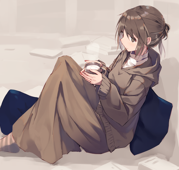 Anime picture 1090x1037 with original nagishiro mito single blush fringe short hair hair between eyes brown hair sitting holding brown eyes payot looking away long sleeves from above steam girl skirt pillow book (books)