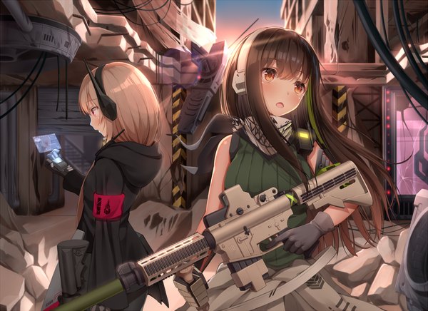 Anime picture 1511x1100 with girls frontline m4a1 (girls frontline) m4 sopmod ii (girls frontline) superpig (wlstjqdla) long hair blush fringe open mouth blonde hair hair between eyes red eyes brown hair standing multiple girls holding brown eyes looking away head tilt multicolored hair sunlight