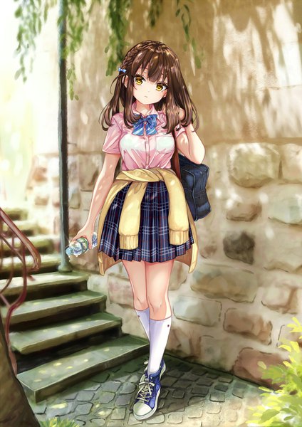 Anime picture 1000x1414 with original pisuke single long hair tall image looking at viewer fringe hair between eyes brown hair standing holding yellow eyes full body outdoors braid (braids) head tilt pleated skirt shadow short sleeves adjusting hair