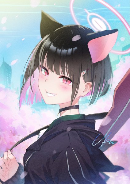 Anime-Bild 984x1392 mit blue archive kazusa (blue archive) ukumituki single tall image blush short hair black hair smile looking away pink hair upper body outdoors pink eyes multicolored hair grin cherry blossoms colored inner hair girl choker