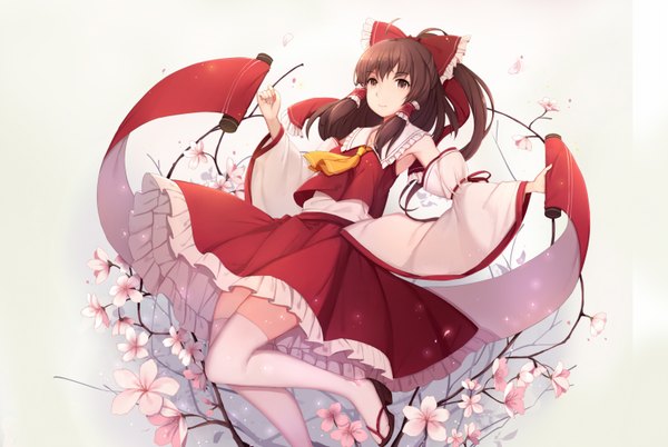 Anime picture 1611x1080 with touhou hakurei reimu yingji (zszero) single long hair brown hair white background brown eyes traditional clothes japanese clothes miko girl thighhighs skirt flower (flowers) bow hair bow detached sleeves white thighhighs skirt set