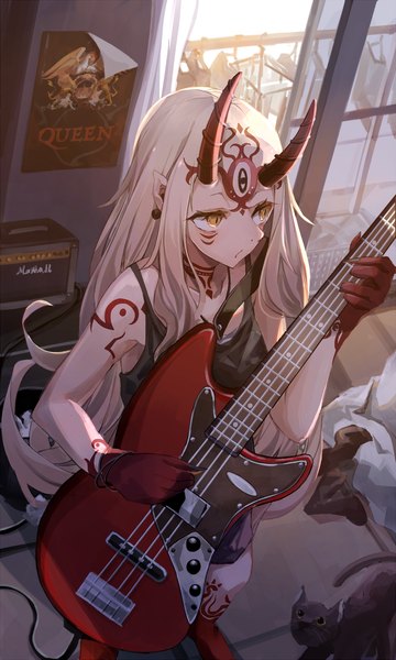 Anime-Bild 1100x1833 mit fate (series) fate/grand order ibaraki douji (fate) miyabino (miyabi1616) single long hair tall image fringe blonde hair standing holding yellow eyes payot looking away indoors horn (horns) fingernails from above tattoo slit pupils