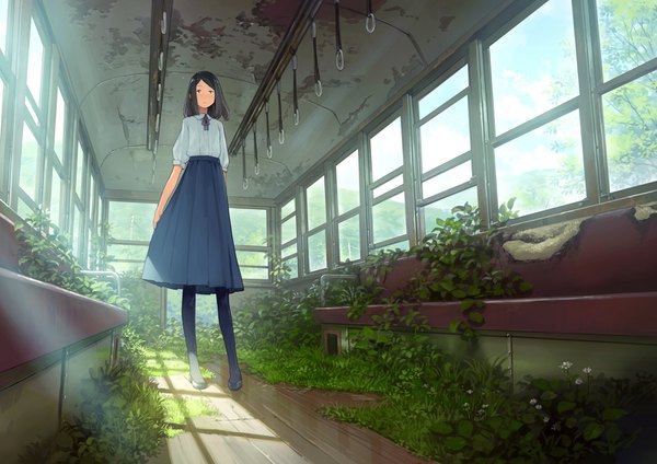 Anime-Bild 1600x1132 mit original yoshida seiji single looking at viewer fringe short hair black hair standing payot sky cloud (clouds) full body sunlight short sleeves expressionless nature train interior crack overgrown girl