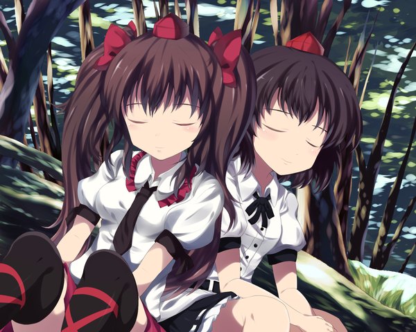 Anime picture 1300x1040 with touhou shameimaru aya himekaidou hatate xjr1250 long hair short hair black hair brown hair multiple girls eyes closed girl thighhighs bow black thighhighs 2 girls plant (plants) hair bow hat shirt tree (trees)