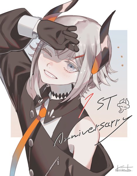 Anime picture 1594x2048 with virtual youtuber nijisanji levi elipha kirudai single tall image short hair blue eyes smile bare shoulders silver hair one eye closed horn (horns) from above grin hand on head anniversary girl gloves black gloves