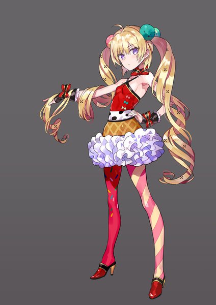 Anime picture 640x905 with original ninomoto single tall image looking at viewer blush fringe blonde hair simple background hair between eyes twintails purple eyes bare shoulders payot full body ahoge very long hair grey background high heels hand on hip