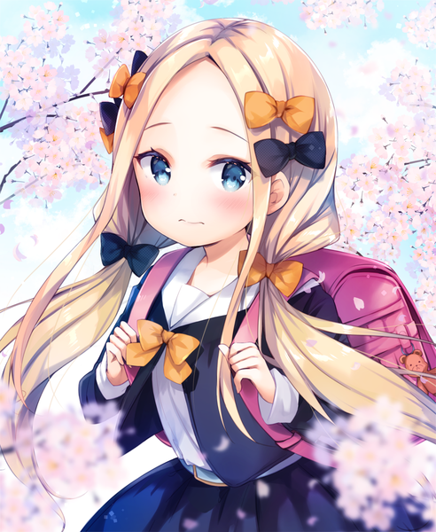 Anime picture 1046x1275 with fate (series) fate/grand order abigail williams (fate) hisama kumako single long hair tall image looking at viewer blush fringe blue eyes blonde hair standing twintails payot sky cloud (clouds) upper body outdoors blurry
