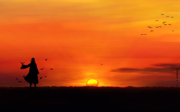 イラスト 1900x1188 と ナルト 株式会社ぴえろ naruto (series) うちはイタチ sanaa ソロ highres 短い髪 signed 空 cloud (clouds) outstretched arm evening sunset silhouette akatsuki 男性 動物 鳥 マント
