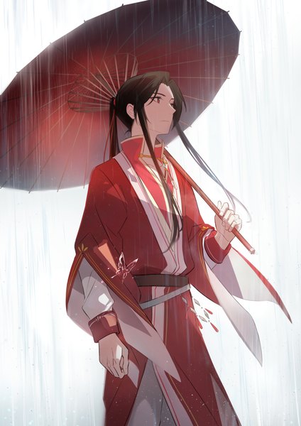 Anime picture 818x1158 with tianguan cifu hua cheng san lang breica single long hair tall image black hair red eyes standing payot looking away outdoors ponytail traditional clothes chinese clothes rain boy insect butterfly
