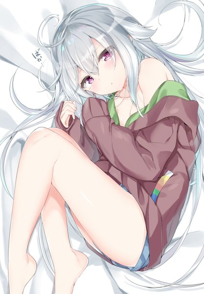 Anime picture 1000x1437 with original shiori (kamioka shun'ya) kamioka shun'ya single long hair tall image looking at viewer fringe breasts light erotic hair between eyes purple eyes silver hair ahoge barefoot off shoulder :t embryo's pose girl bedsheet