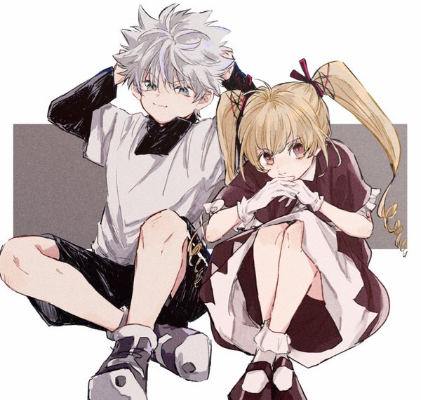 Anime picture 1024x973 with hunter x hunter killua zaoldyeck biscuit krueger necomu long hair looking at viewer short hair blonde hair smile red eyes sitting twintails silver hair full body grey eyes arms behind head outside border girl boy gloves