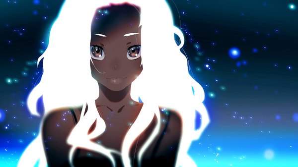 Anime picture 2560x1440 with original tom skender single long hair looking at viewer highres simple background smile wide image bare shoulders brown eyes upper body white hair lips sparkle gradient background dark skin dark background blue background eyebrows