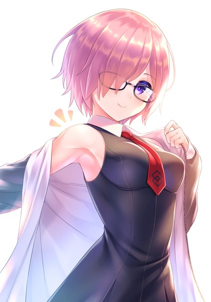 Аниме картинка 1378x1964 с fate (series) fate/grand order mash kyrielight tomo (tmtm mf mf) один (одна) высокое изображение смотрит на зрителя чёлка короткие волосы простой фон улыбка стоя белый фон фиолетовые глаза голые плечи розовые волосы верхняя часть тела наклон головы поднятая рука волосы прикрывают глаз