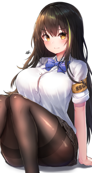Anime picture 1500x2800 with girls frontline m4a1 (girls frontline) hiromaster sinta jh single long hair tall image looking at viewer blush fringe breasts light erotic black hair simple background hair between eyes white background sitting yellow eyes bent knee (knees) pleated skirt multicolored hair