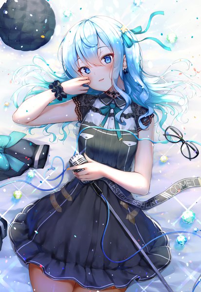 Anime picture 2666x3875 with virtual youtuber hololive hoshimachi suisei hoshimachi suisei (3rd costume) ijac ray single long hair tall image blush fringe highres blue eyes hair between eyes blue hair lying sparkle on back sleeveless official alternate costume hat removed