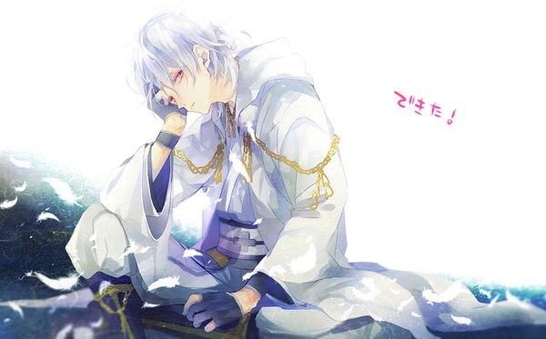 Anime picture 958x597 with touken ranbu nitroplus tsurumaru kuninaga hanamori single looking at viewer fringe short hair simple background hair between eyes wide image white background sitting yellow eyes silver hair traditional clothes japanese clothes head rest indian style boy