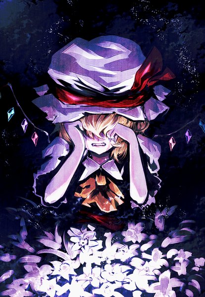 Anime picture 847x1226 with touhou flandre scarlet uni (bom19850101) single tall image short hair blonde hair hair between eyes tears crying covering eye (eyes) girl flower (flowers) wings bonnet crystal