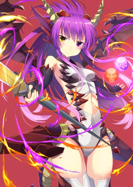 Anime picture 1000x1404 with puzzle & dragons sonia (p&d) abusoru single long hair tall image simple background purple eyes yellow eyes purple hair horn (horns) heterochromia magic demon girl red background demon wings girl gloves weapon wings