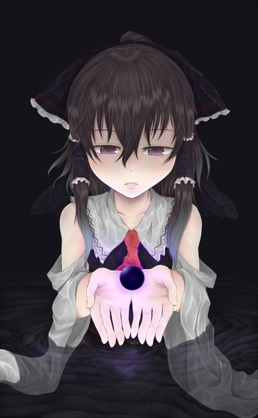Anime picture 1000x1618 with touhou hakurei reimu judo fuu single long hair tall image fringe black hair simple background purple eyes traditional clothes black background alternate color girl hair ornament bow hair bow detached sleeves water large bow