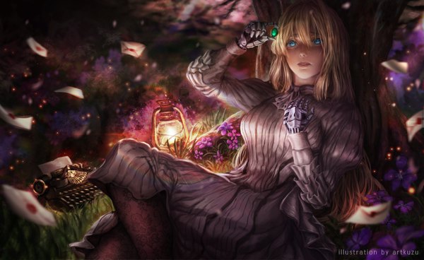 Anime picture 6299x3868 with violet evergarden kyoto animation violet evergarden (character) artofkuzu single long hair fringe highres blonde hair hair between eyes wide image holding signed absurdres outdoors parted lips aqua eyes night floral print hand on chest