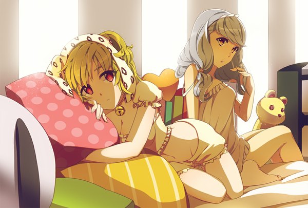 Anime picture 1049x709 with original amir (artist) long hair fringe breasts blonde hair red eyes multiple girls brown eyes silver hair barefoot adjusting hair girl 2 girls shorts pillow bell toy stuffed animal