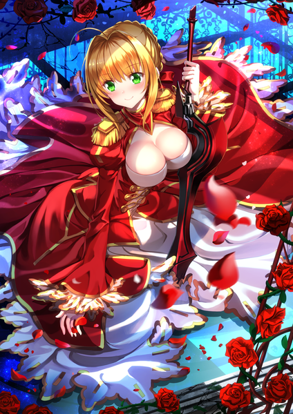 Anime picture 1102x1560 with fate (series) fate/extra nero claudius (fate) nero claudius (fate/extra) swordsouls single tall image blush fringe short hair breasts light erotic blonde hair smile large breasts green eyes payot looking away cleavage full body