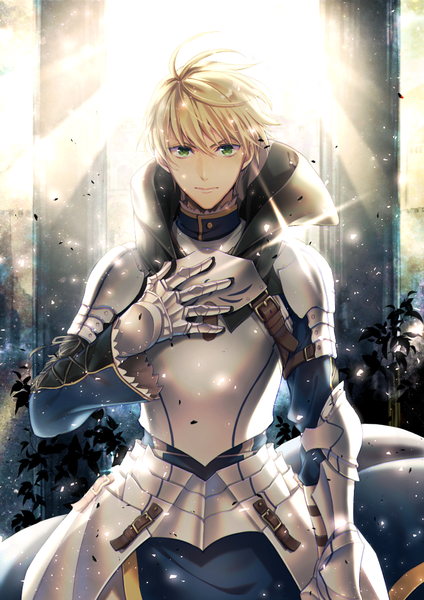 Anime picture 725x1025 with fate (series) fate/prototype arthur pendragon (fate) noes single tall image looking at viewer fringe short hair blonde hair hair between eyes green eyes upper body wind sunlight hand on chest boy armor hood