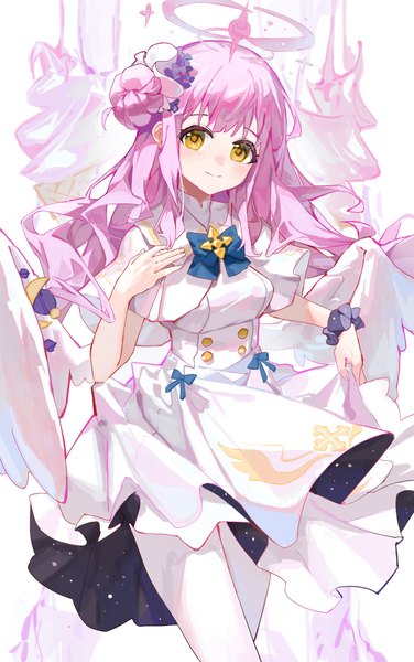 Anime-Bild 2073x3310 mit blue archive mika (blue archive) sentter single long hair tall image looking at viewer fringe highres smile standing holding yellow eyes pink hair blunt bangs hair bun (hair buns) white wings wrist scrunchie crossed legs (standing) girl