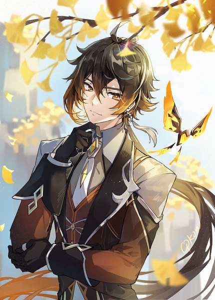 Anime picture 1000x1395 with genshin impact zhongli (genshin impact) crystalfly (genshin impact) cat princess single long hair tall image fringe black hair hair between eyes brown eyes looking away upper body low ponytail autumn boy gloves black gloves leaf (leaves) insect