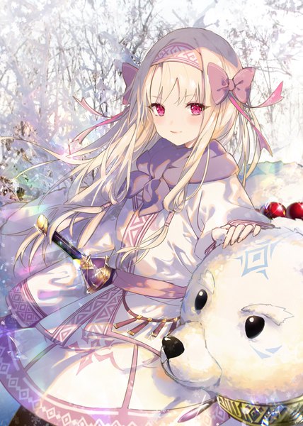 Anime-Bild 756x1059 mit fate (series) fate/grand order illyasviel von einzbern sitonai shirou (fate/grand order) kinokohime single long hair tall image blush fringe blonde hair smile red eyes standing payot outdoors long sleeves fingernails wind